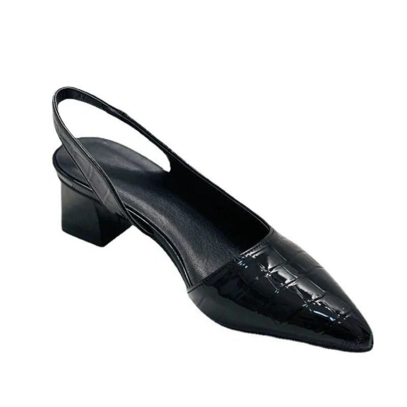 Comfortable women's orthopedic pumps in black, ideal elegant work shoes & formal footwear with arch support for long days.