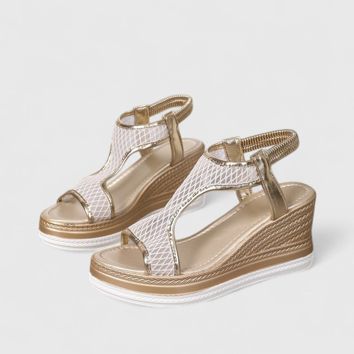 Chic orthopedic comfort sandals for women, perfect for casual summer wear & healthy feet.