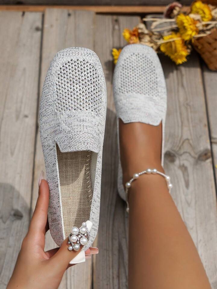 Elegant women's walking shoes, orthopedic design for arch support, pain relief, and all-day comfort.