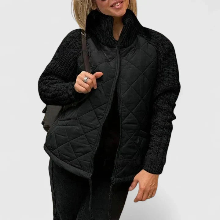 Warm & comfortable women's patchwork jacket. Versatile outerwear, ideal for stylish fall/winter fashion and a casual look.