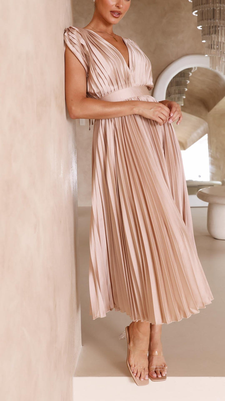 Sleeveless elegant pleated maxi dress, V-neck style, perfect for women's formal events.