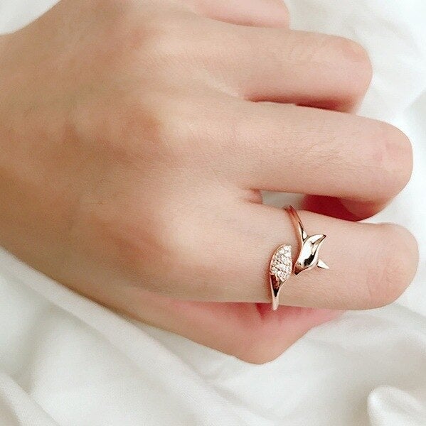 Unique rose silver fox ring with intricate design. Adjustable women's animal jewelry, a statement piece.