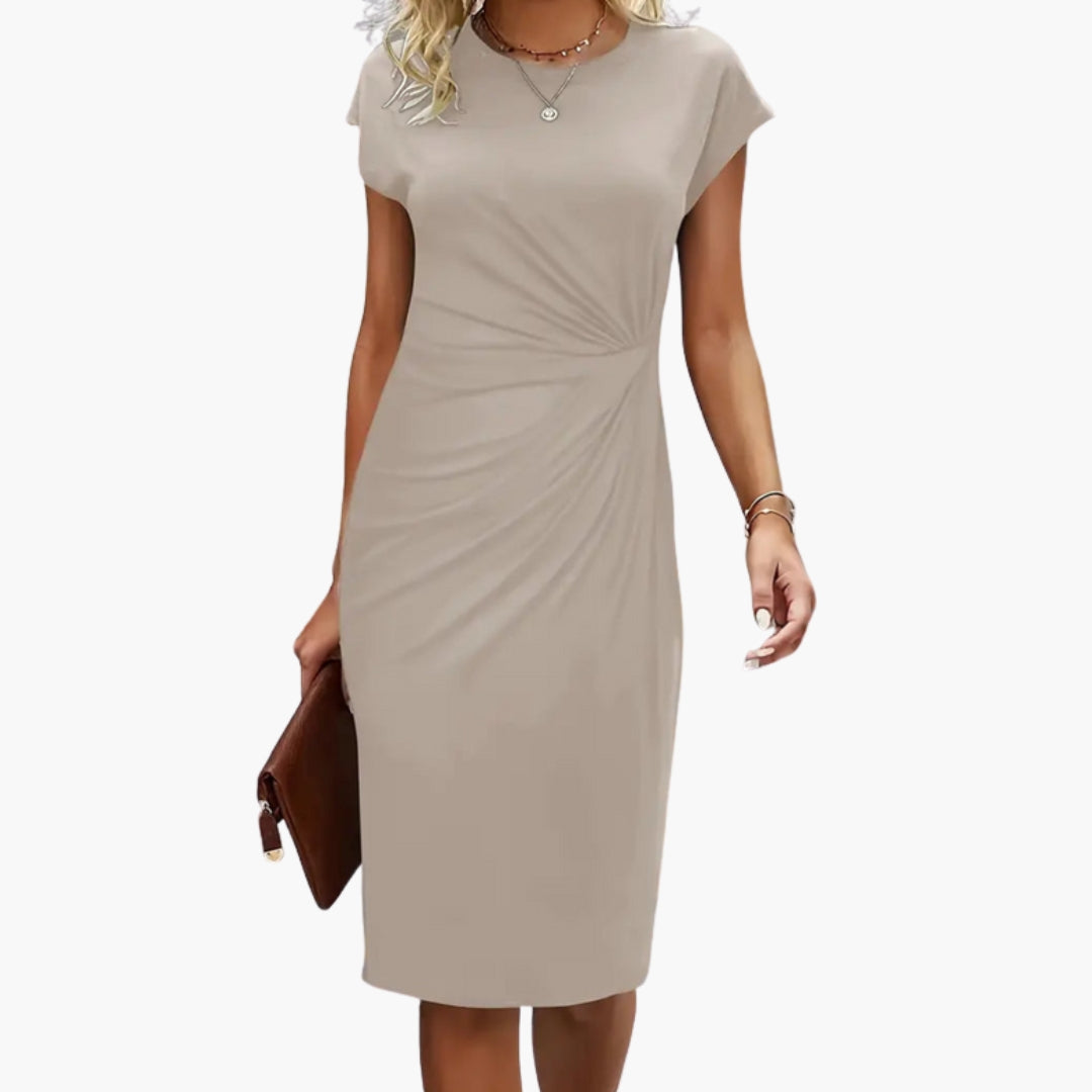 Classic women's midi dress, round neck and short sleeve, offering timeless style and comfort.