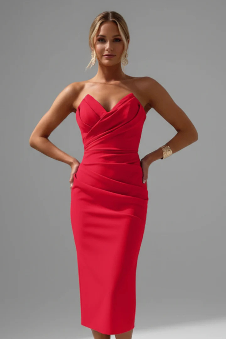 Fashionable women's elegant midi dress, ruched style with a sweetheart neckline for formal fashion.