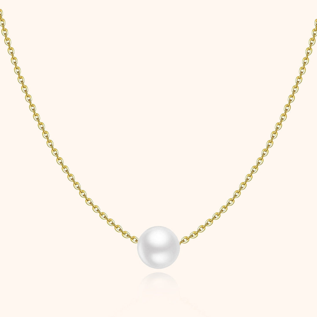 Marie sea pearl necklace for women, elegant and minimalist design. Lustrous pearl, adjustable silver and gold jewelry.