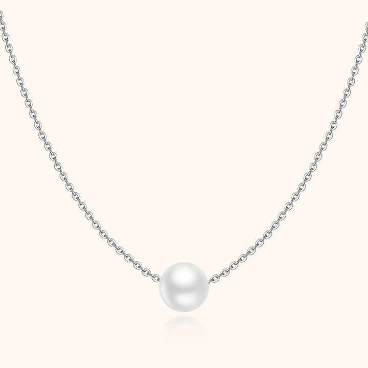 Beautiful women's sea pearl necklace, elegant jewelry in gold and silver. Adjustable and perfect as a minimalist gift.