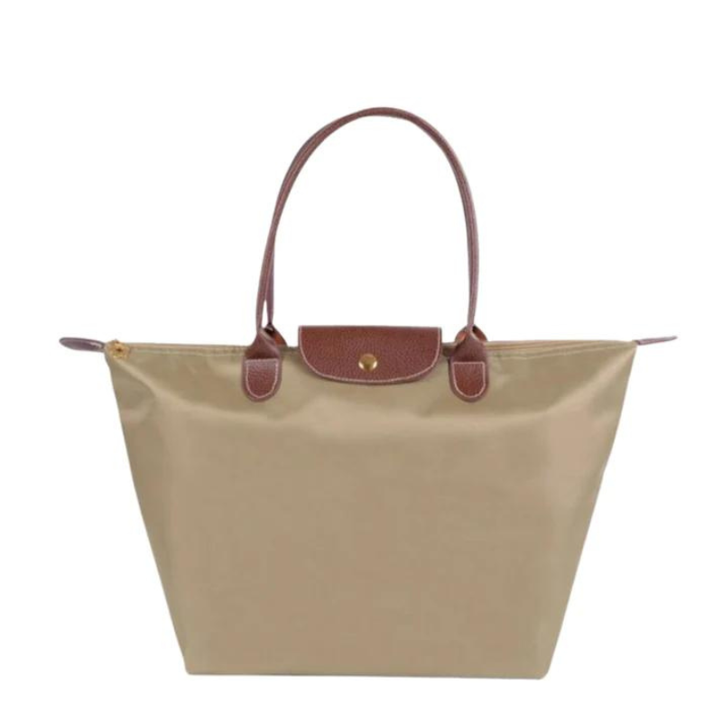 Luxurious & versatile women's shoulder handbag. Elegant everyday bag, a stylish fashion accessory with designer quality.