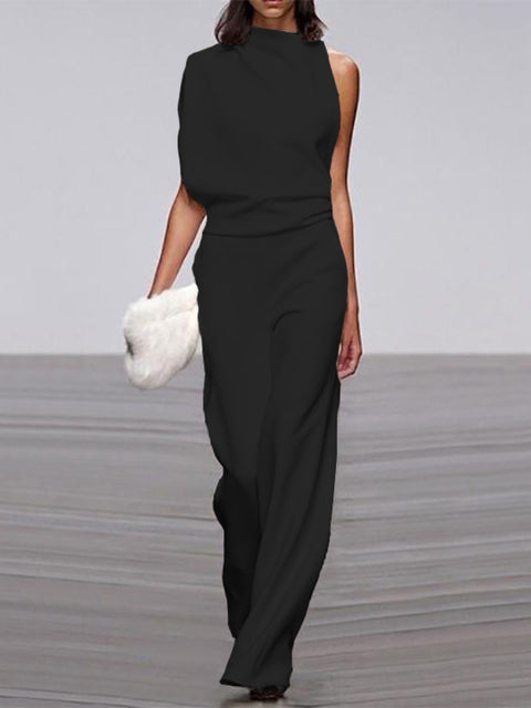 Elegant women's sleeveless wide leg jumpsuit for stylish summer fashion.