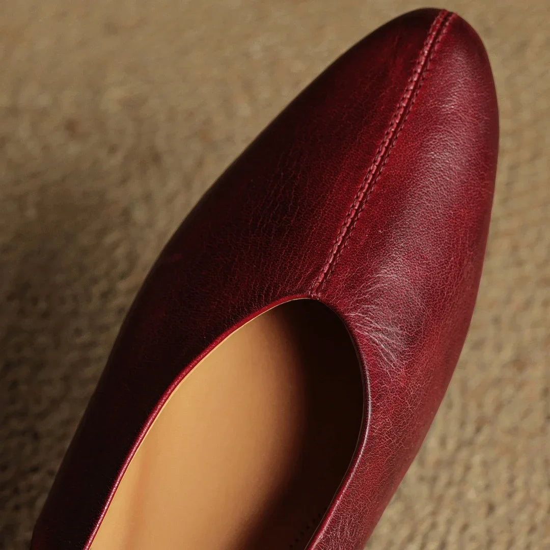 Versatile women's elegant slingback flats. Great everyday shoes for comfort, style, and womens fashion.