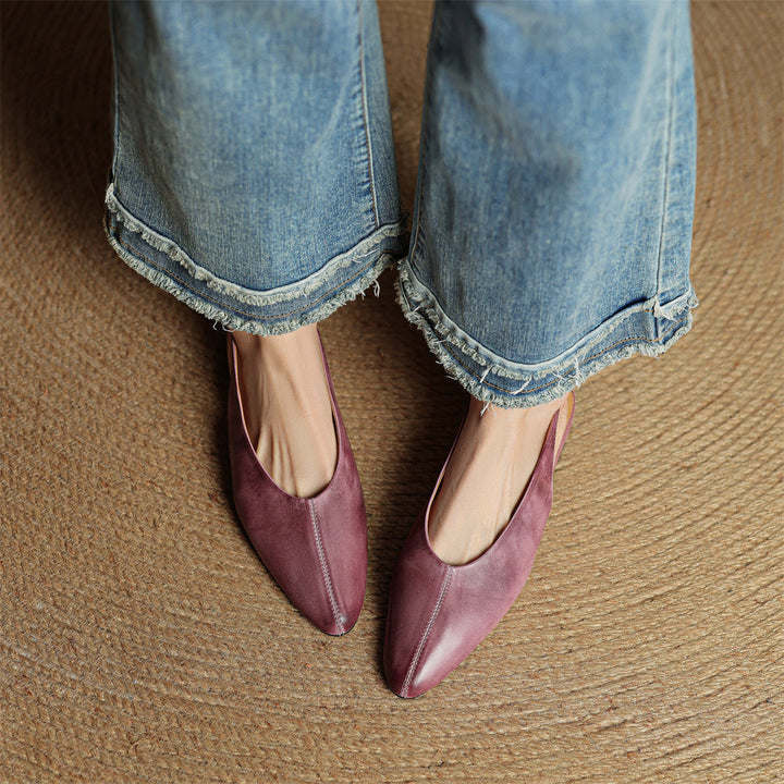 Women's elegant slingback flats, offering superb all-day comfort. Stylish everyday shoes.