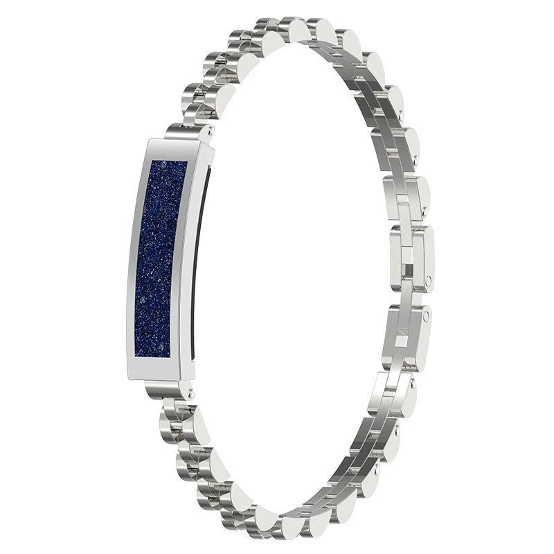 Elegant women's smart wristband with activity monitor, delivering instant notifications and health insights.