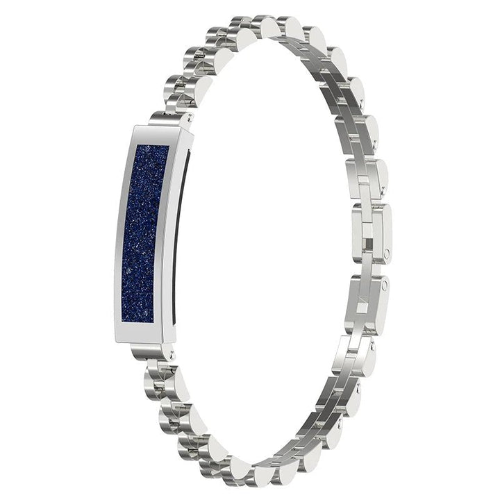 Elegant women's smart wristband with activity monitor, delivering instant notifications and health insights.