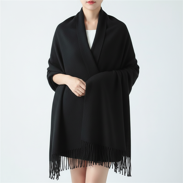 Women's warm cashmere scarf with a sophisticated diamond pattern in a trendy color