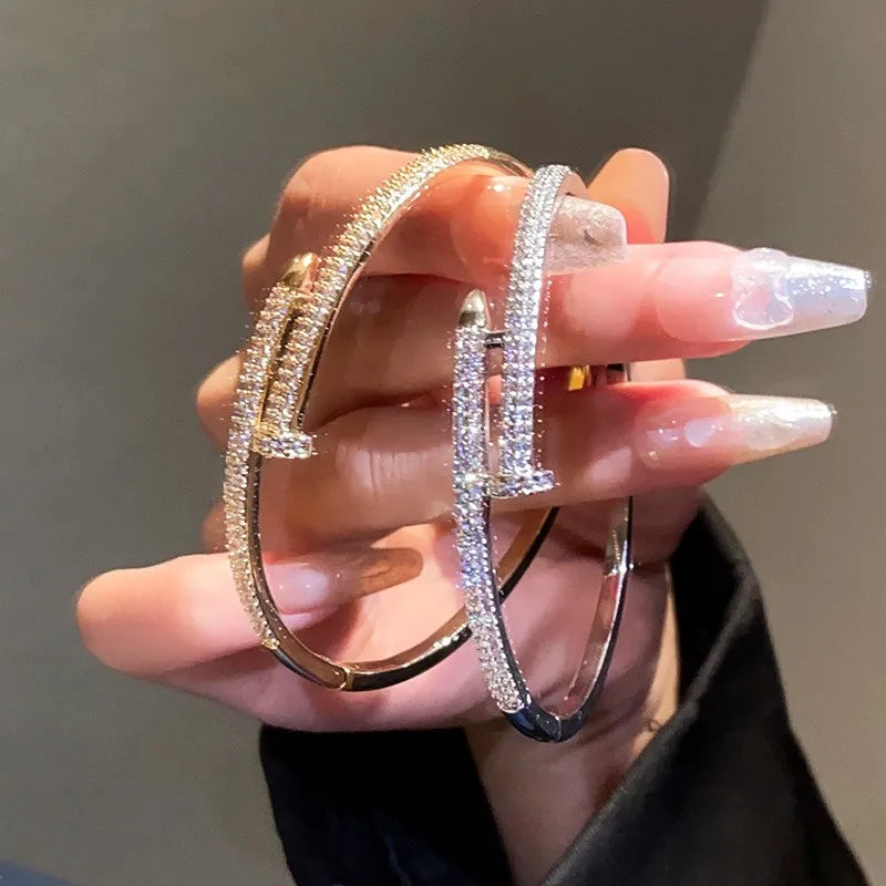 Gold plated women's zircon bracelet, featuring a dazzling sparkling nail design, ideal elegant jewelry gift.