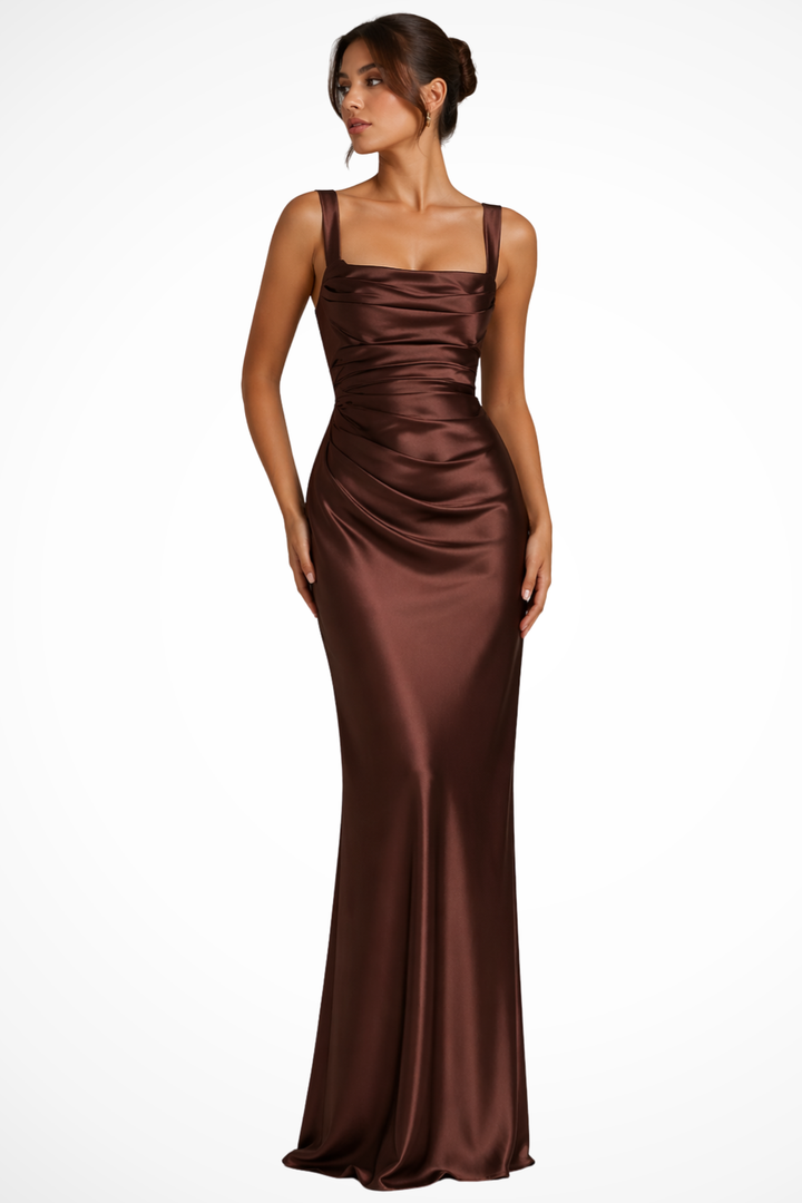 Fashionable women's ruched maxi dress with a square neck, ideal for galas, parties, or formal events.