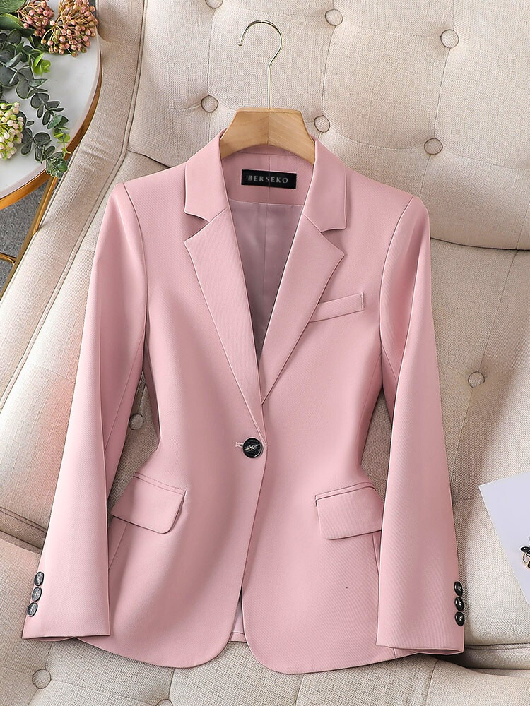 Carmen Collection tailored blazer for women. Smart business attire, professional workwear & formal occasions.