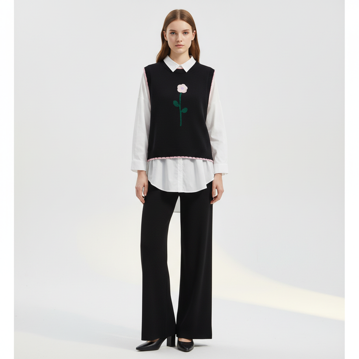 Versatile women's three-piece set, including a cardigan, perfect for cozy and elegant winter wear.