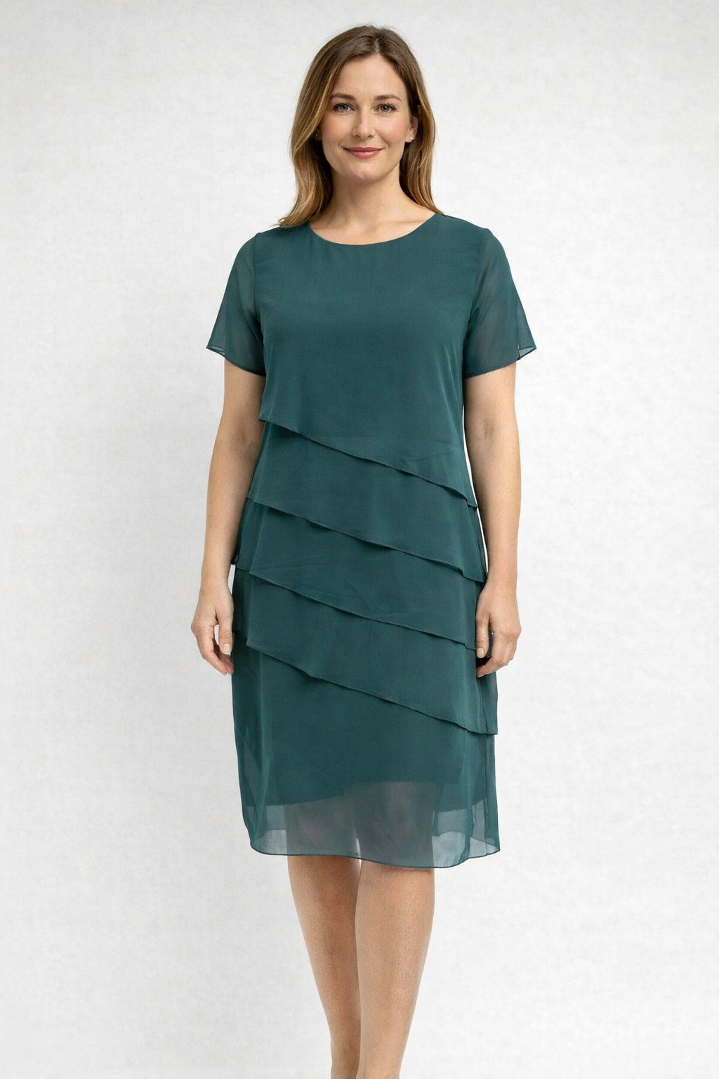 Elegant women's tiered midi dress, perfect for sophisticated occasions. Chic and flattering modern design.