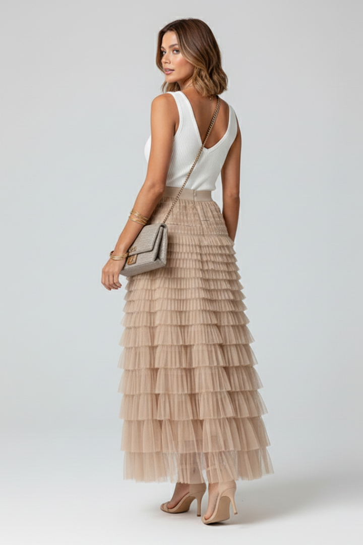 Versatile women's tiered tulle midi skirt, high waist, ruffle details. Great for formal, party, or casual style.