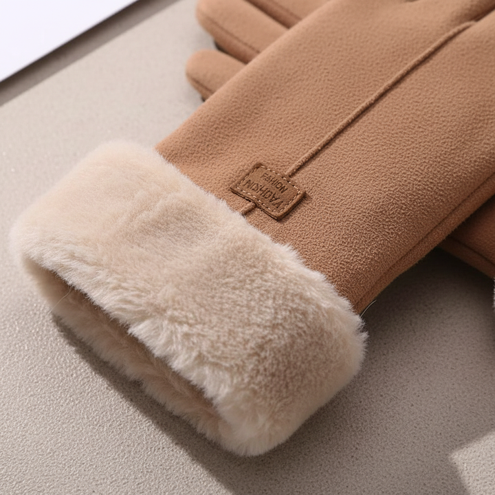 Soft SuedeLux women's winter gloves, perfect for smartphone use in cold weather, fashion-forward