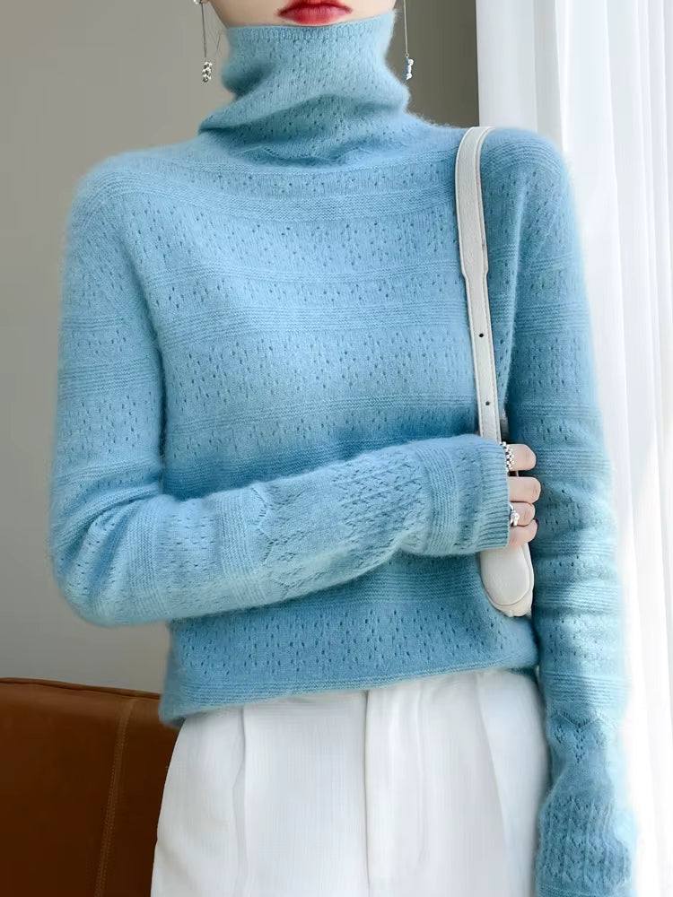 Women's elegant turtleneck pullover sweater, a chic and soft knit perfect for cozy fall fashion and warm winter wear.