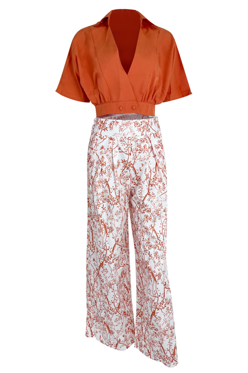Boho-inspired women's two-piece set: elegant floral print maxi skirt & short sleeve crop top. Vacation wear.
