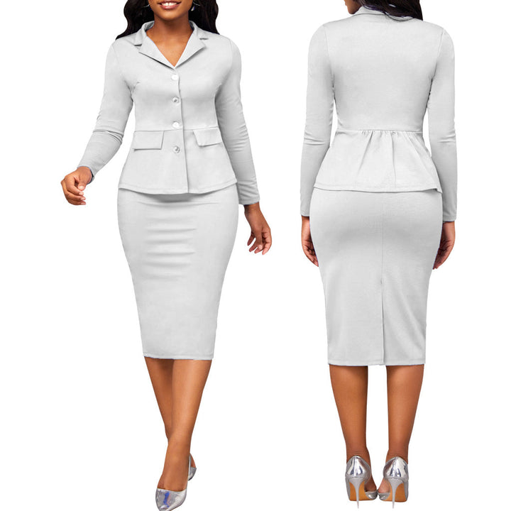 Versatile women's two-piece suit, ideal for office, professional meetings, or elegant evening events.