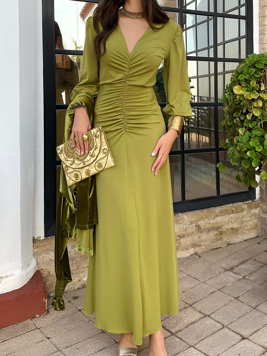 Evening gown: Women's elegant V-neck, long sleeve, high-low ruched maxi dress. Perfect for galas.