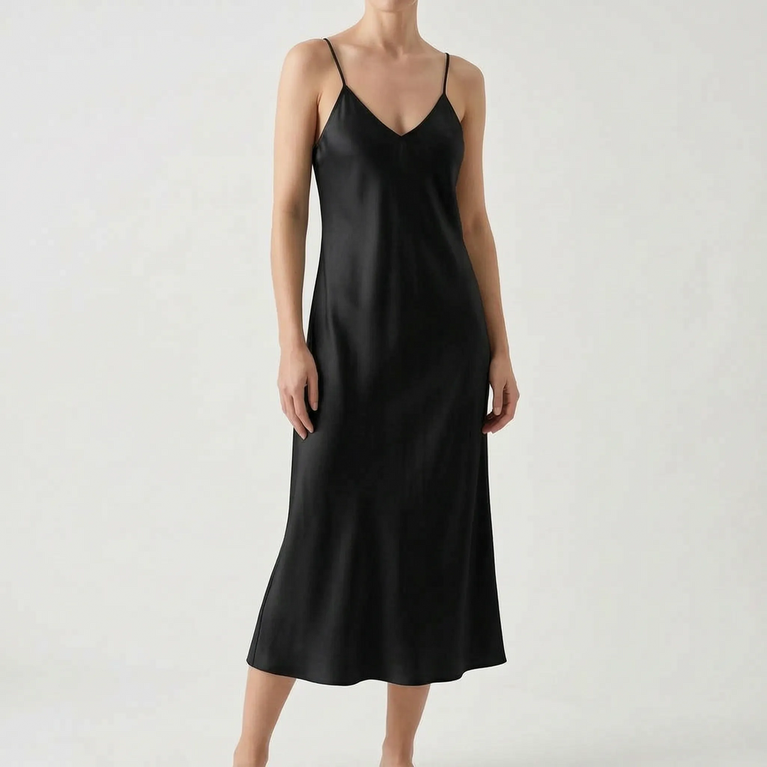 Summer chic: Women's elegant V-neck slip midi dress. Comfortable regular fit, versatile for day or evening wear.