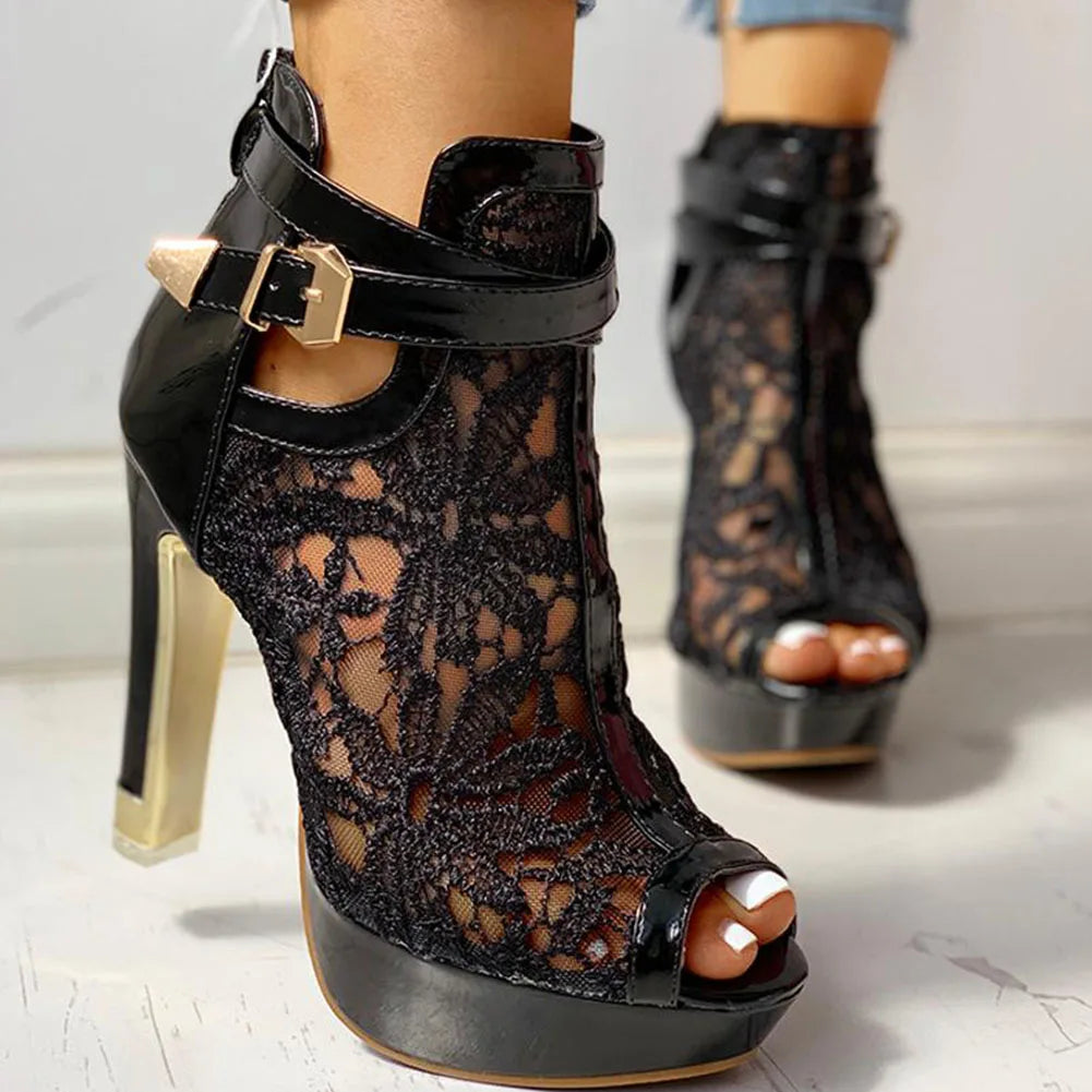 Valencia platform evening shoes offering stable support with an ankle strap, comfortable for dancing at parties.