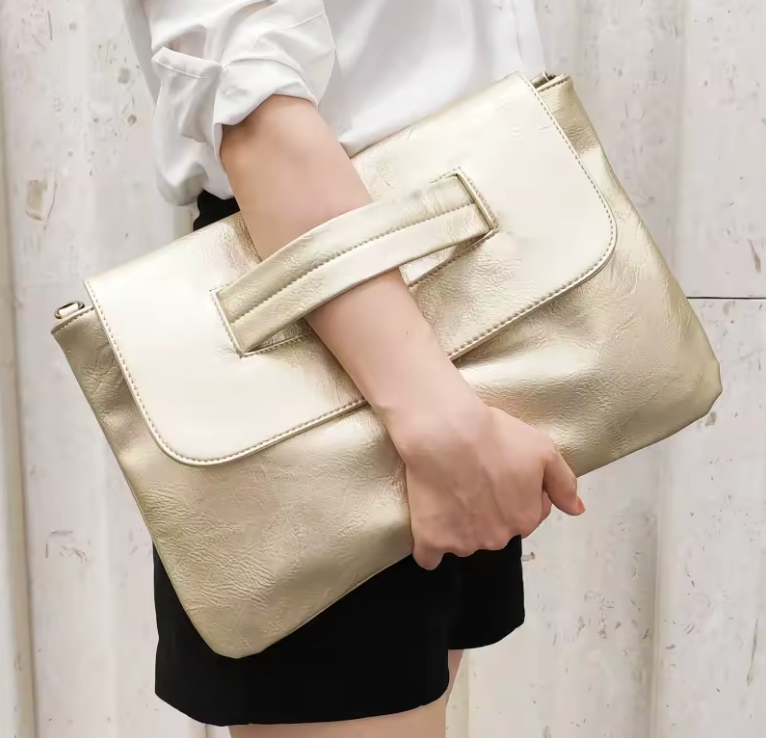 Modern women's vegan leather crossbody bag, an elegant and adaptable fashion accessory.