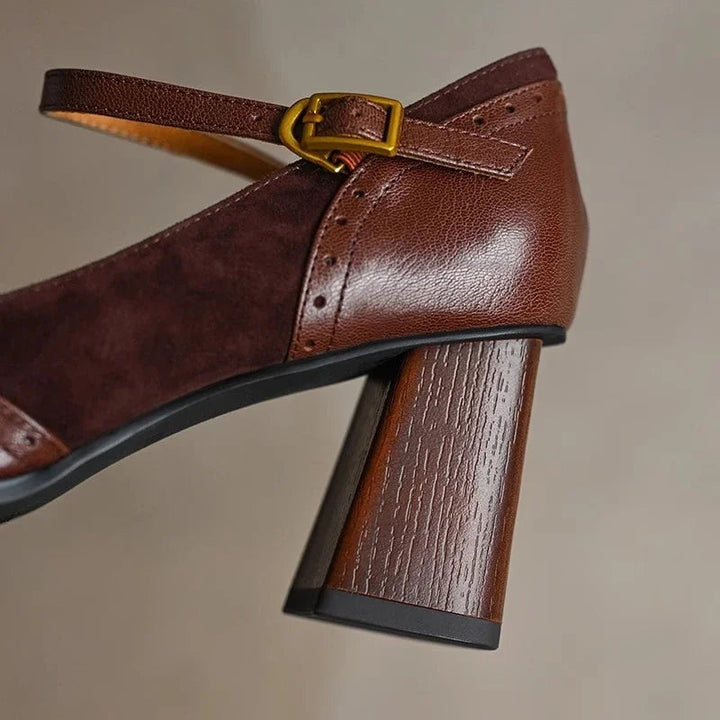 Fashionable women's vintage block heels, ideal elegant dress shoes for a comfortable and chic day-to-night look.