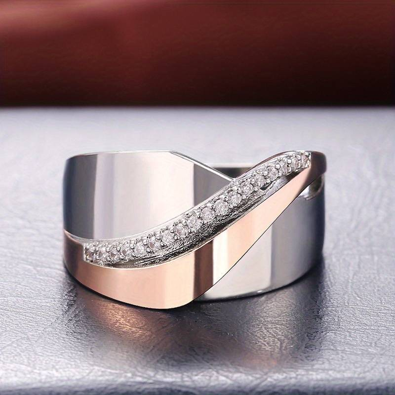 Elegant women's vintage rose gold & silver zirconia ring, a timeless statement piece of fashion jewelry.
