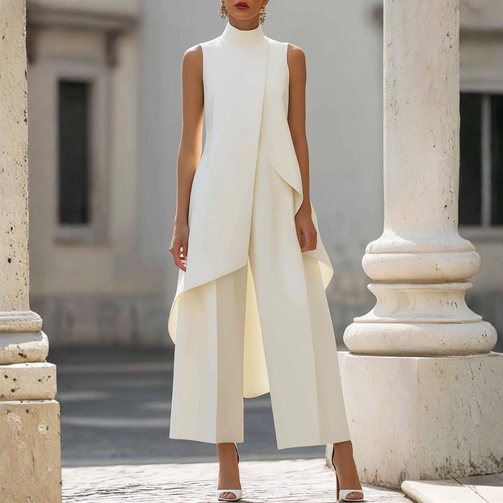 Elegant women's wide-leg jumpsuit with drop waist. Sophisticated modern style, perfect for formal wear.
