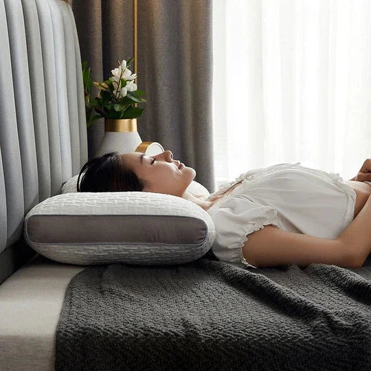 Comfortable hybrid pillow designed for optimal neck & shoulder support, perfect for back and side sleeping.