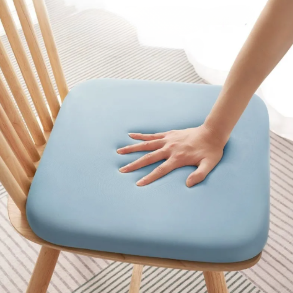 Advanced ergonomic seat cushion, non-slip, for enhanced daily comfort and spinal support.