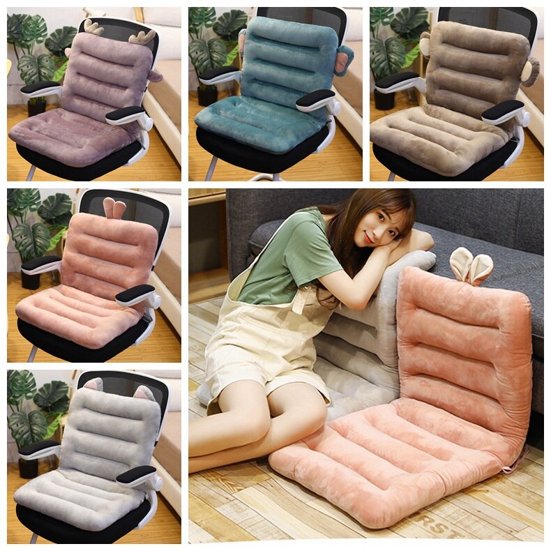 Plush coccyx cushion for sciatica relief. Ergonomic design provides superior back support & comfort.