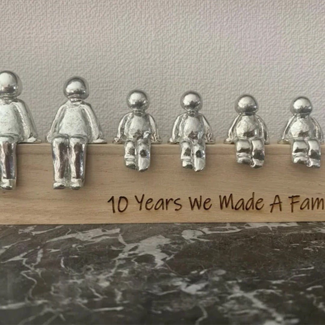Elegant Family Bond resin sculpture, ideal for table decor & home accents.