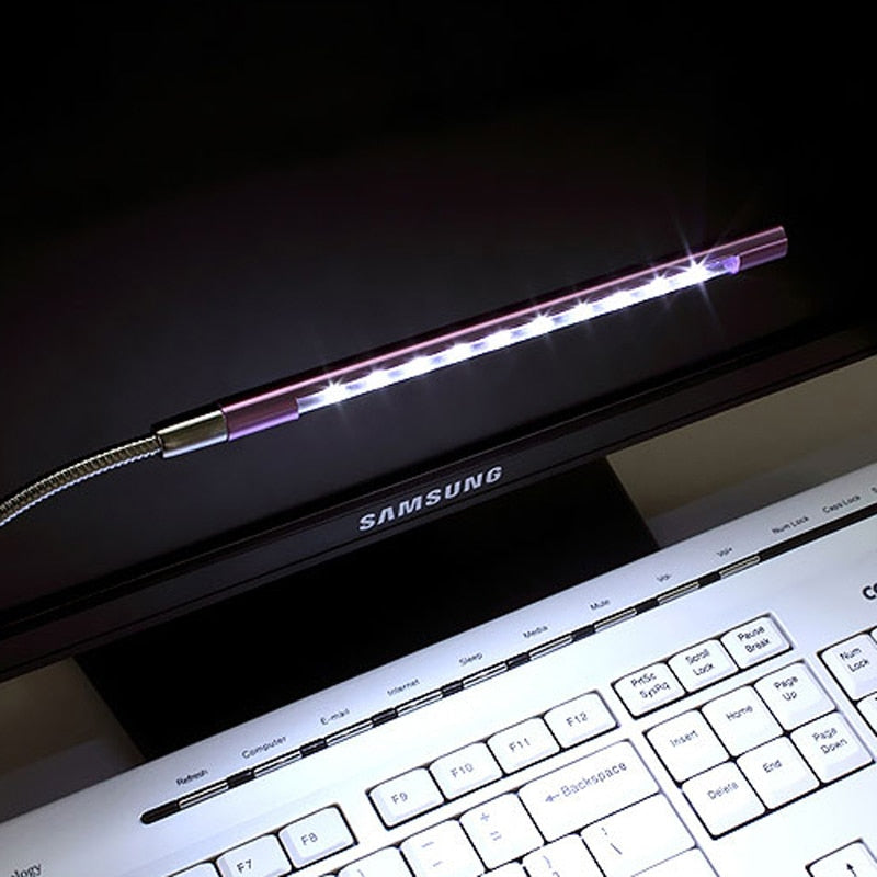 Flexible USB LED desk lamp with adjustable gooseneck for workspace lighting