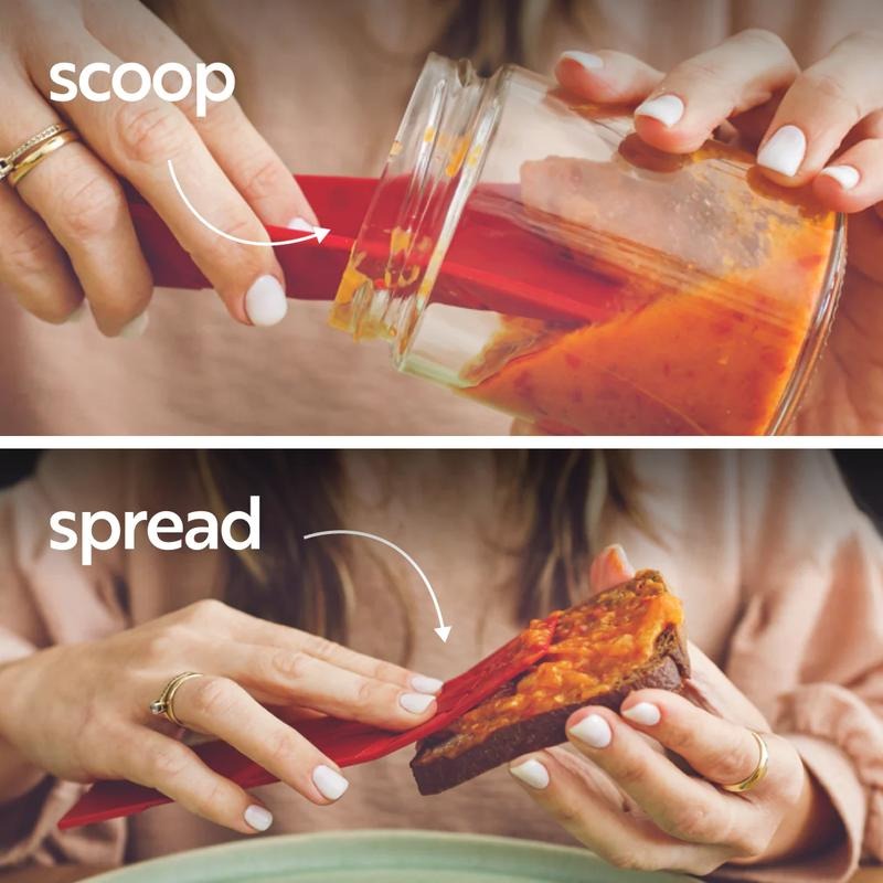 Must-have foldable measuring spoons set. Space-saving magnetic kitchen tool for precise cooking and baking.