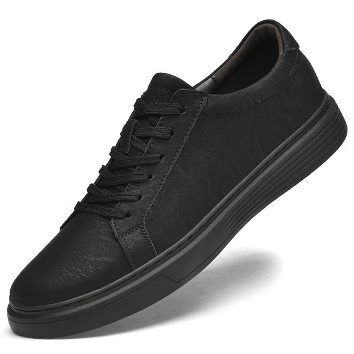 Men's genuine leather casual sneakers, versatile for walking & daily fashion.