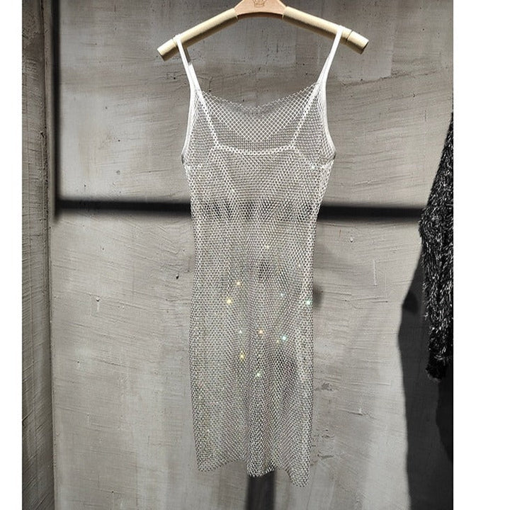Versatile women's shimmering party dress, a glamorous choice for any special occasion or cocktail event.
