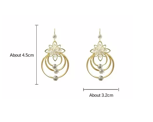 Dazzling women's golden hoops, luxurious crystal-embellished earrings.