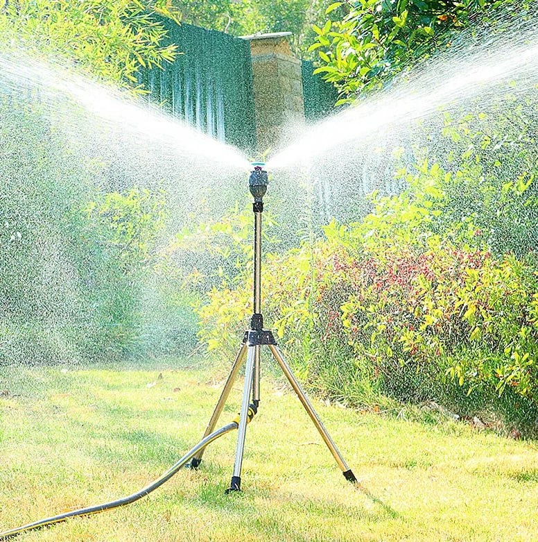 GreenFlow 360° garden sprinkler for even watering, ensuring lush lawns and healthy plants.