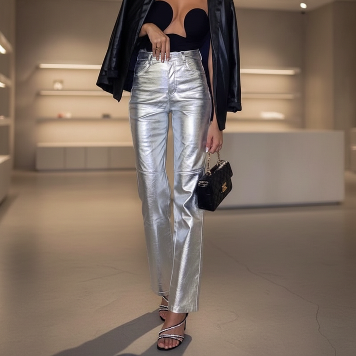 Hannah women's high-waisted metallic trousers in loose fit, ideal for party wear and evening events
