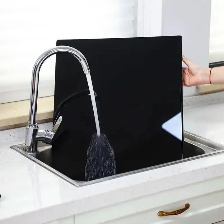 Modern acrylic prep board, features a protective lip to keep counters clean & scratch-free.