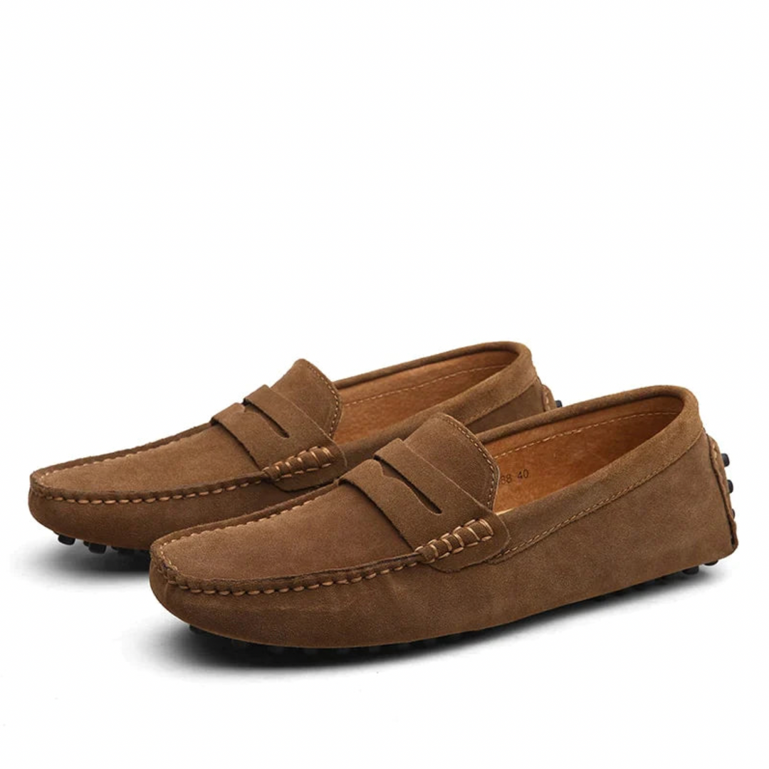 Hugo men's comfortable loafers, effortless slip-on style for versatile fashion.