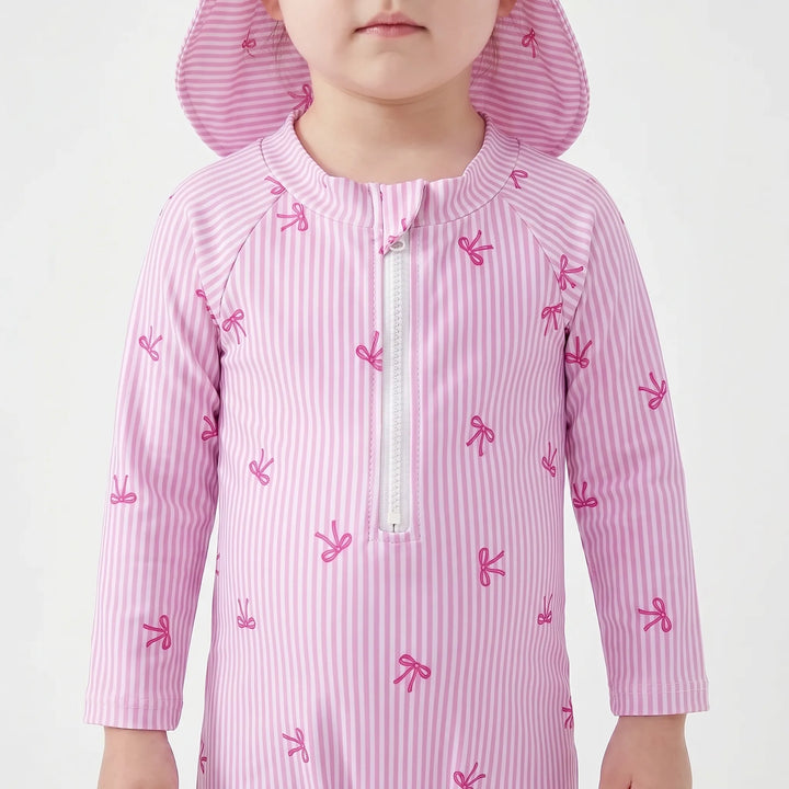 Comfortable infant long-sleeve swimwear set with UV protection rash guard & sun hat for safe outdoor fun.