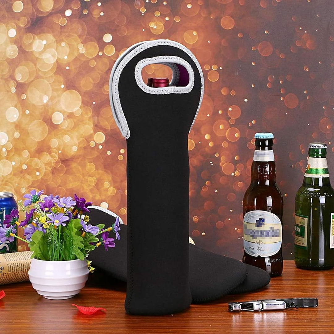 Dual bottle cooler bag, ideal for keeping wine chilled on the go.