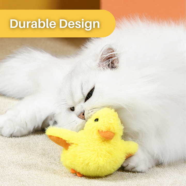 Interactive DuckDash™ toy, stimulating cat's play with realistic flapping. Ideal for indoor pet exercise.
